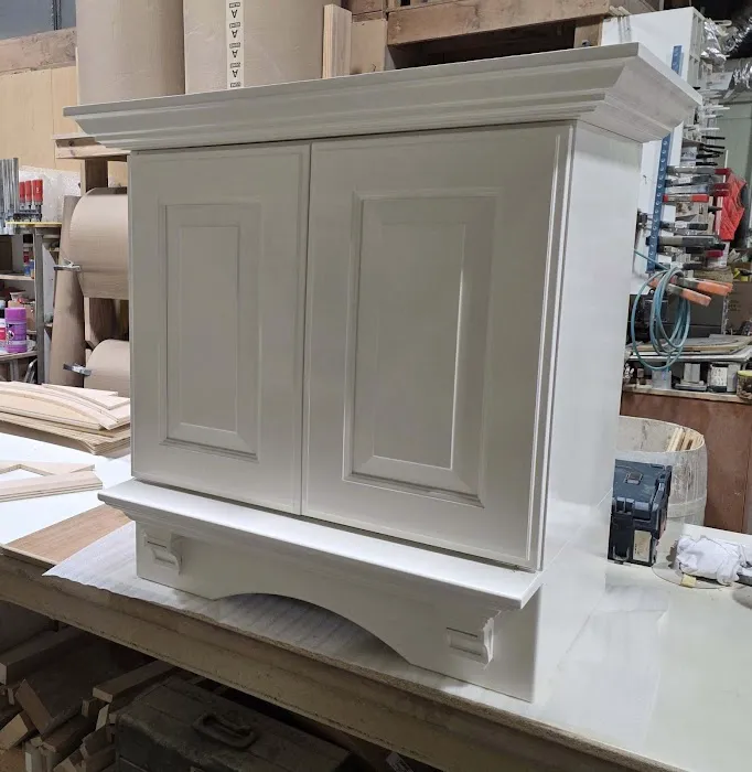 Cabinets Picture 6