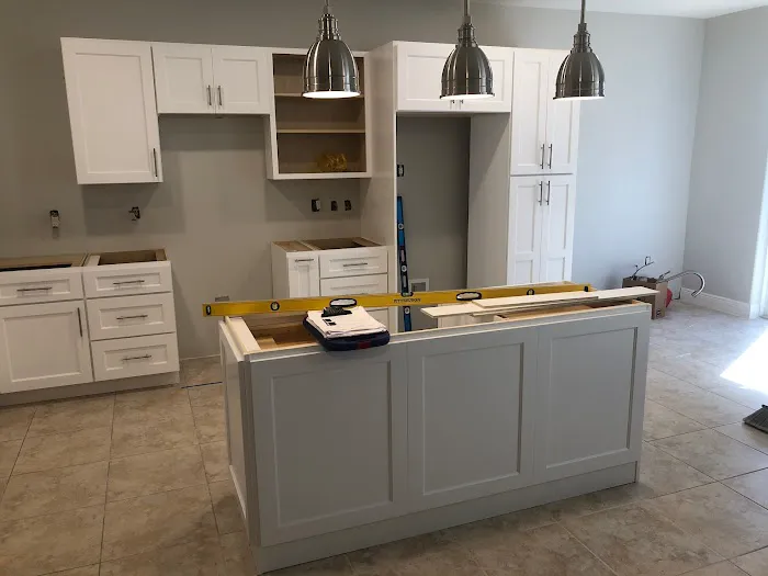 Kitchen and Decor Center Picture 8