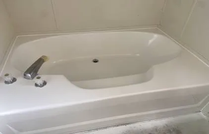 Brown's Allsurface Refinishing, inc Picture 1