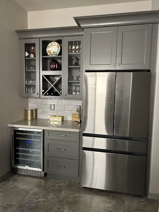 Cardinal Cabinetry Corp Picture 1
