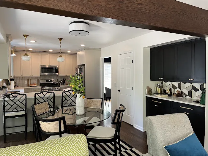 Cardinal Cabinetry Corp Picture 4