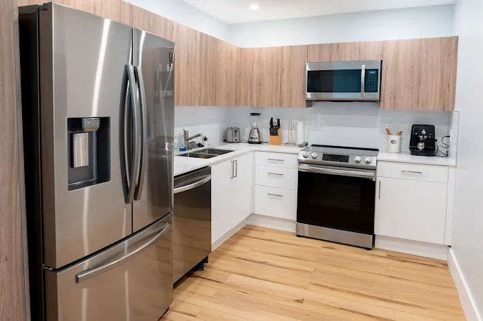 Kitchen Solvers of Miami Picture 7