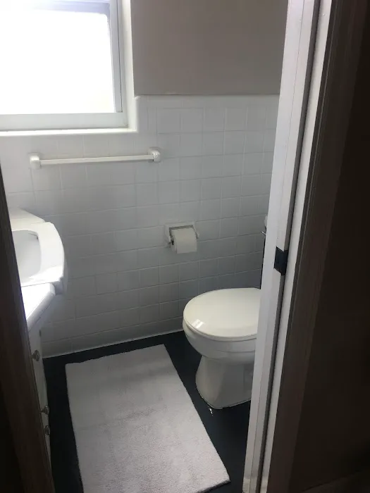 Tub/art refinishing LLC Picture 3