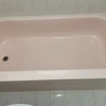 Pro bathtub refinishing