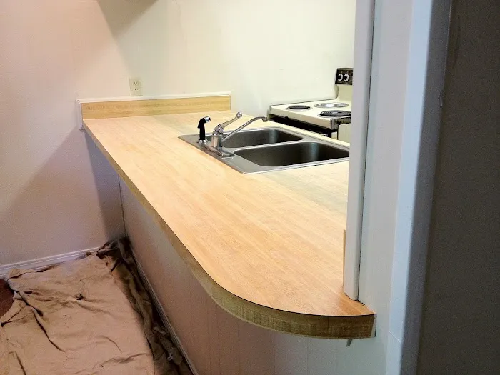 Bathtub And Kitchen Countertop Refinishing Picture 6