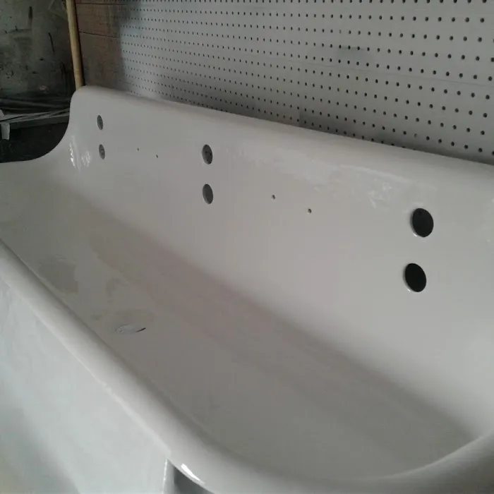 Bath Tub Man Picture 6