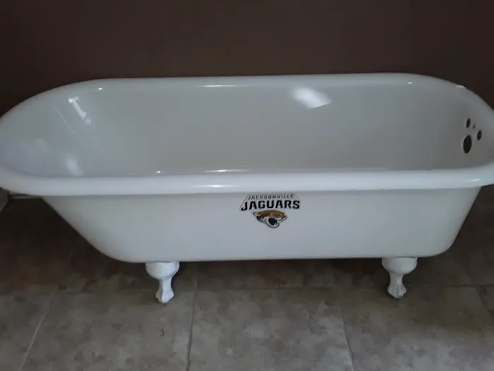 Bath Tub Man Picture 5