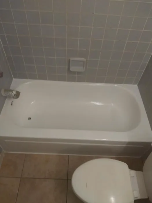 Bath Tub Man Picture 2