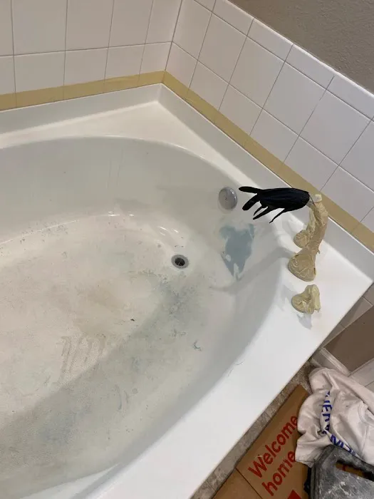 Jacksonville Bathtub Refinishing Masters Picture 2