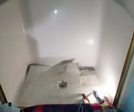 Absolutely Smooth (Expert Shower & Tub Refinishing, Fiberglass, & Crack Repairs)