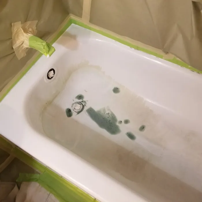 Absolutely Smooth (Expert Shower & Tub Refinishing, Fiberglass, & Crack Repairs) Picture 2