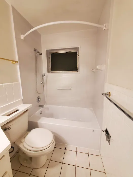 Bath Fitter Picture 7