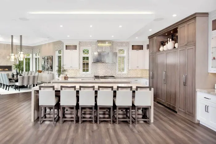 Euro Tech Cabinetry Picture 9