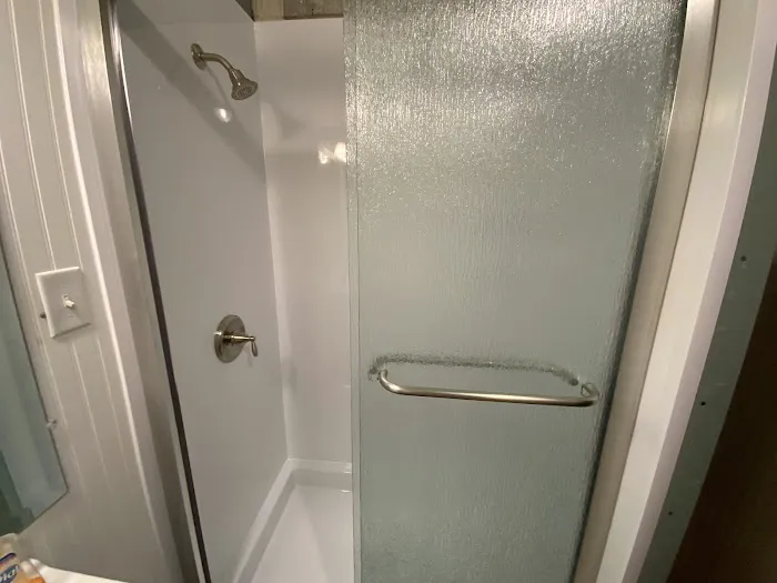 Bath Fitter Picture 1