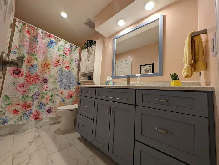 Rise Up Renovations - Kitchen & Bathroom Remodeling Picture 8