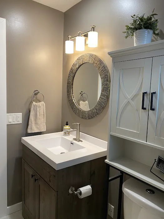 Rise Up Renovations - Kitchen & Bathroom Remodeling Picture 1