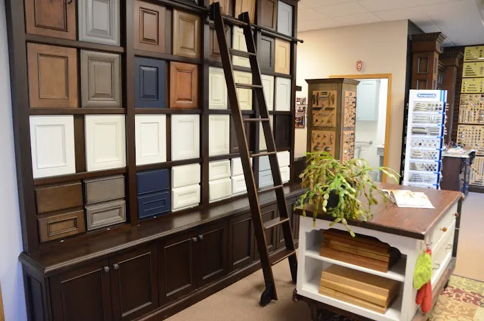 Wood Street Cabinet- Showroom Picture 8