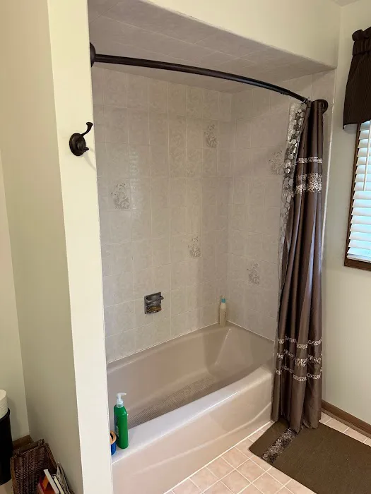 Bath Fitter Picture 9