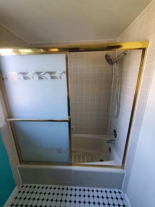 Bath Fitter Picture 7