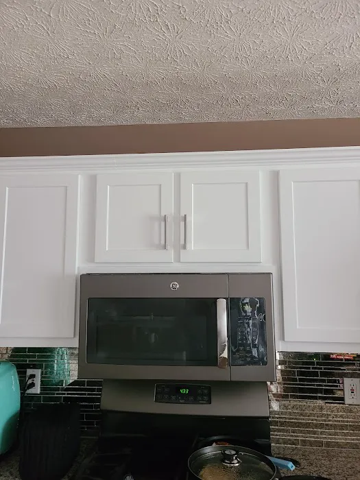 Cabinet Transformations Picture 9