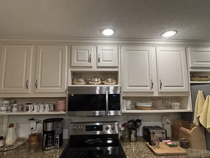 Cabinet Transformations Picture 2