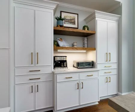 Creative Cabinets and Fine Finishes, LLC