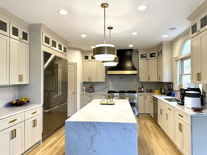 The UniqHouse Kitchen Remodeling, Bathroom Remodeling and Kitchen Cabinets Picture 7
