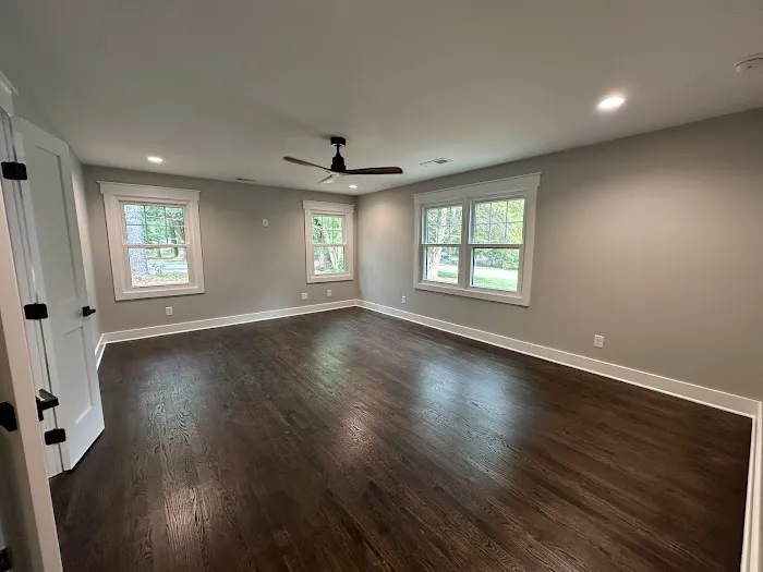 Light Box Homes Picture 10