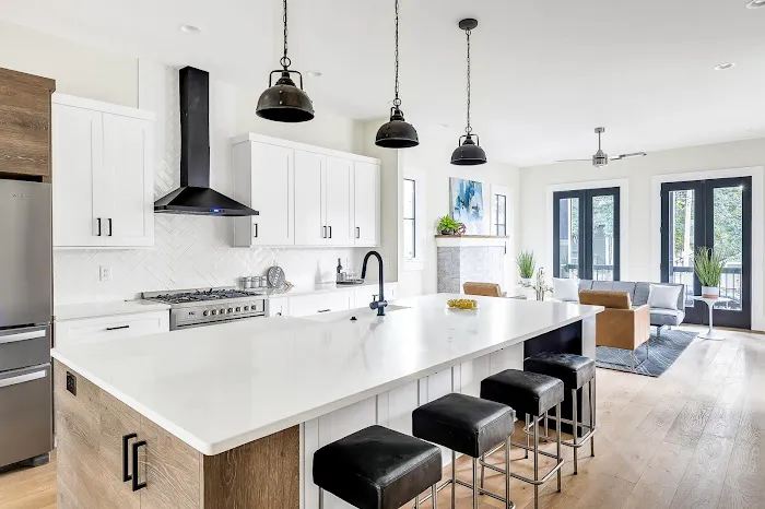 The UniqHouse Kitchen Cabinets, Kitchen Remodeling and Bathroom Remodeling Picture 10