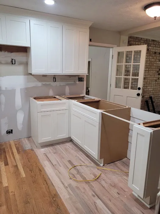 The UniqHouse Kitchen Cabinets, Kitchen Remodeling and Bathroom Remodeling Picture 2