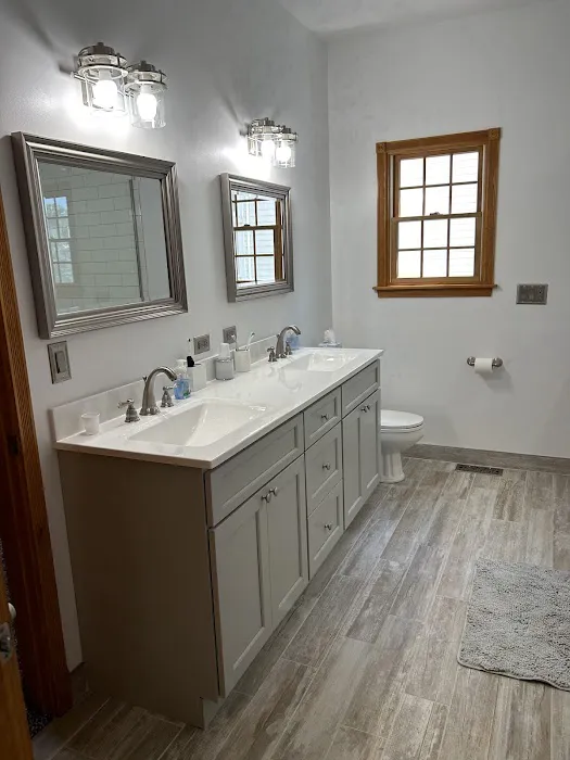 Floors & Kitchens Limited Picture 1