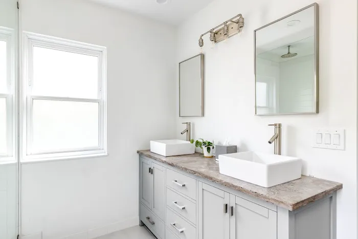 SmartChoice Basement & Bathroom Remodeling Picture 1