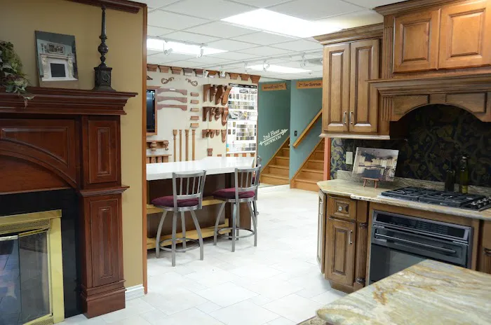 Riverton Cabinet Company Picture 4