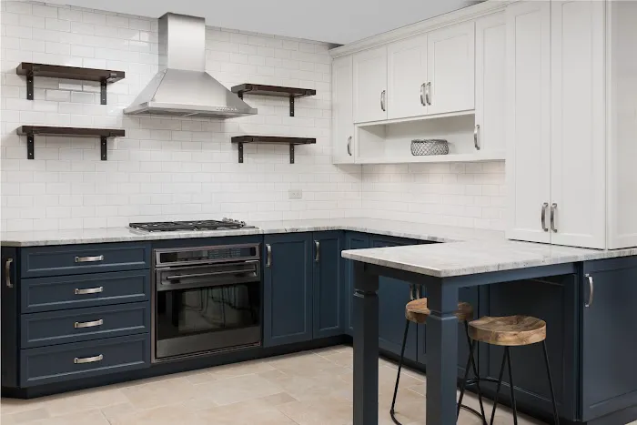 Riverton Cabinet Company Picture 7
