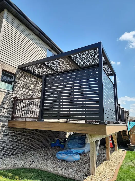 Mitchell Construction Custom Decks Picture 10