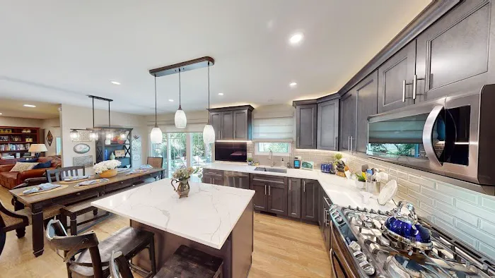 House of Design and Remodeling Picture 1