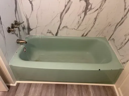 Tub & Tile Refinishers Picture 10