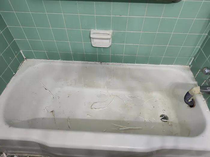 Tnt Bathtub Repair of Ga LLC Picture 3