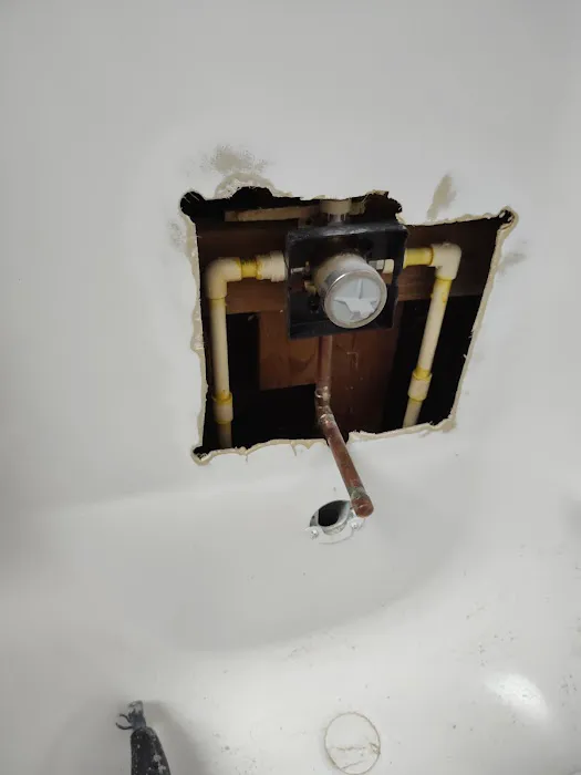 Tnt Bathtub Repair of Ga LLC Picture 4