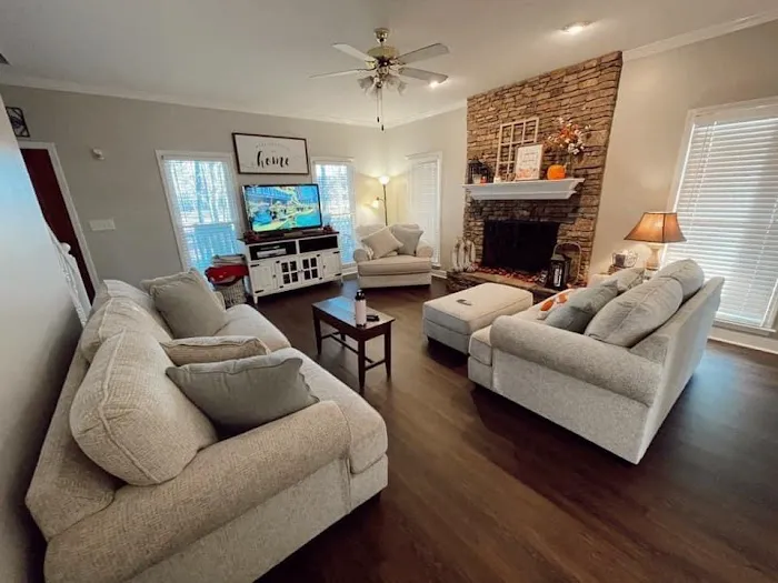 400 North Flooring Picture 2