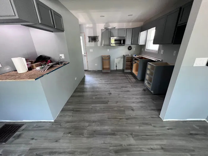 Diaz Remodeling & Painting Picture 1