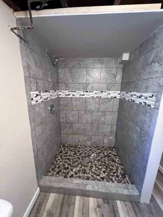 Diaz Remodeling & Painting Picture 5
