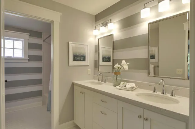 GrandEra Custom Cabinets Picture 5