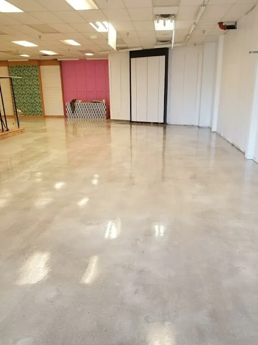 AAA Southern States Refinishing Picture 6
