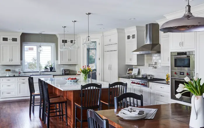 CR Cabinetry Inc Picture 7