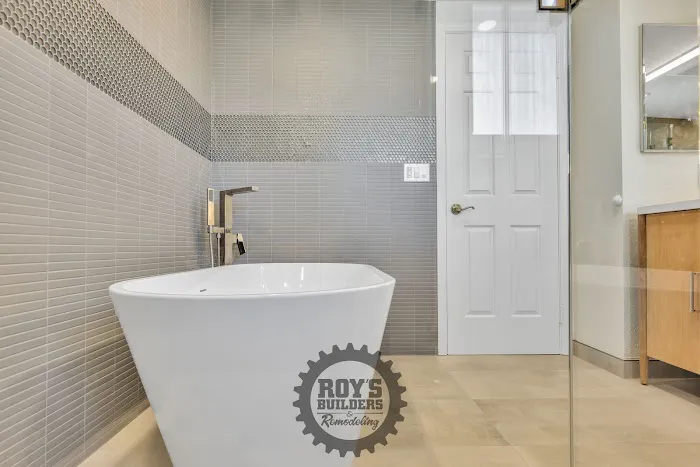 ROY'S BUILDERS & REMODELING INC Picture 10