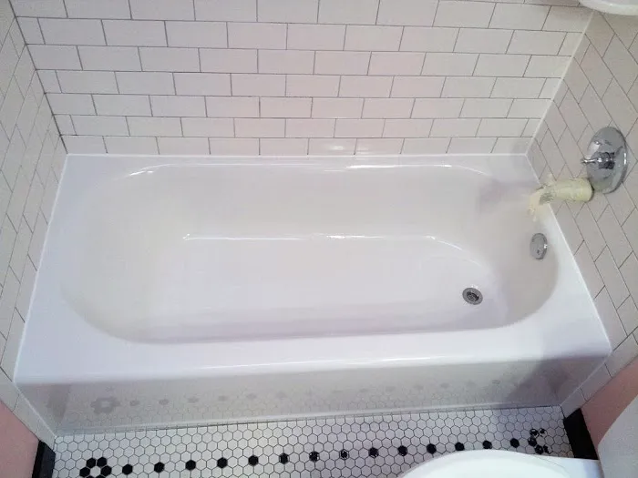 Seattle Bathtub Guy Picture 3