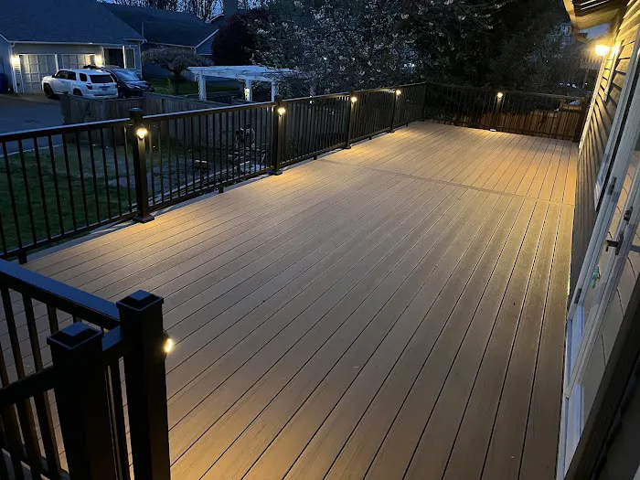 Intercrus Decks LLC Picture 9