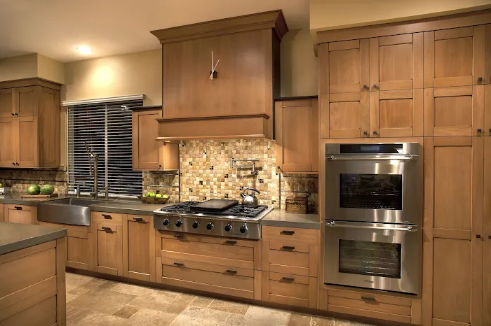 Streamwood Cabinets Kitchen & Bathroom Picture 1