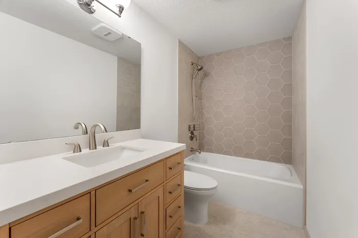 Solid Kitchen & Bath Picture 1